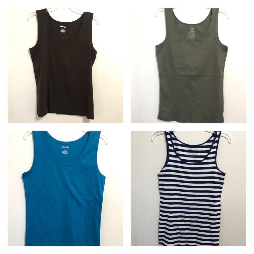 ❤️2/$10❤️ St. John’s Bay Tank Top Lot
